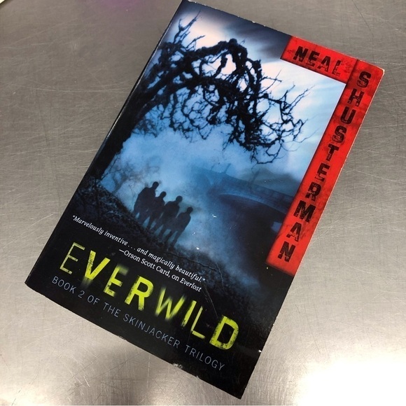 The Skinjacker Trilogy: Book 2 Everwild by: Neal Shusterman, paperback book - Picture 1 of 6